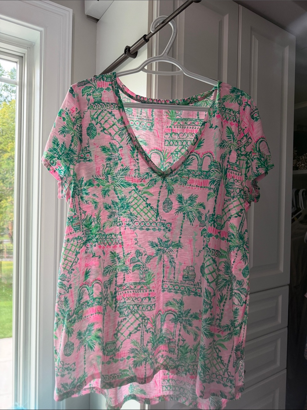 Lilly Pulitzer T shirt Pink and Green Size XL